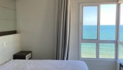 LINDO APARTAMENTO  50M DO MAR NA MEIA PRAIA