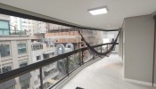 Apartamento na Quadra-mar na Meia Praia