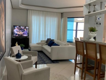 Apartamento mobiliado frente avenida