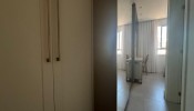 Apartamento com 1 sute + 2 demis na Meia Praia