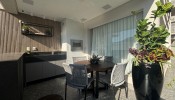 Apartamento com 1 sute + 2 demis na Meia Praia
