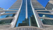 Excelente apartamento com 04 sutes