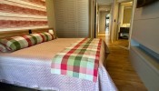 Apartamento mobiliado na quadra-mar e frente Aveni