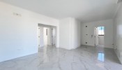 Apartamento novo no corao da Meia Praia