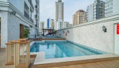 Apartamento novo na Av. Nereu Ramos