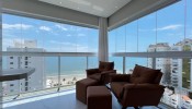 Apartamento finamente mobiliado na Meia Praia