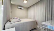 Apartamento finamente mobiliado na Meia Praia