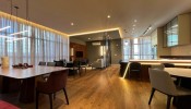 Apartamento na Meia Praia com 3 sutes