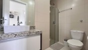 Apartamento mobiliado com 02 dormitrios