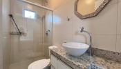 Apartamento mobiliado com 02 dormitrios