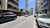 Sala comercial na Meia Praia