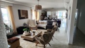 Apartamento com 05 dormitrios frente mar
