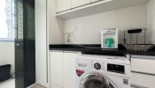 Apartamento mobiliado com trs sutes