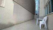 Apartamento mobiliado perto do mar
