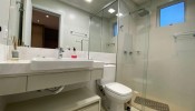 Apartamento mobiliado perto do mar