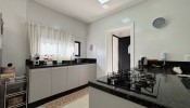 Apartamento mobiliado no Perequ