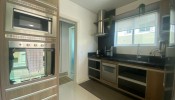 Apartamento na Meia Praia