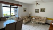 Apartamento Frente Mar, Meia Praia, 04 Dormitrios