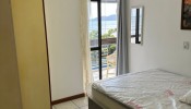 Apartamento Frente Mar, Meia Praia, 04 Dormitrios