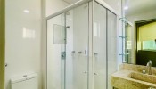 Apartamento Vista mar em Meia Praia, 03 suites