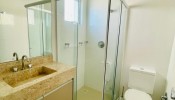 Apartamento Vista mar em Meia Praia, 03 suites