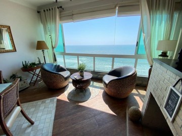 Apartamento Frente Mar 03 suites, 02 vagas, Meia P