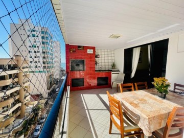 Apartamento 03 quartos, em Meia Praia