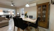 Apartamento 100 metros do mar, 03 quartos, Meia Pr
