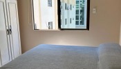 Apartamento 100 metros do mar, 03 quartos, Meia Pr