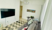 Apartamento Quadra mar 04 Suites, Meia Praia