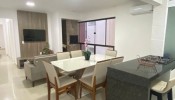 Apartamento quadra mar, 02 quartos, Meia Praia