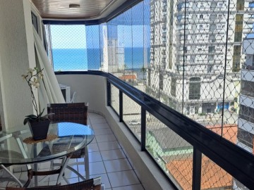 Apartamento com vista mar, 03 quartos, Meia Praia