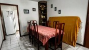 Apartamento com vista mar, 03 quartos em Meia Prai