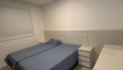 Apartamento mobiliado na Meia Praia