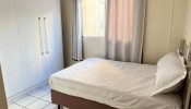 Apartamento Quadra Mar, 02 dormitrios, Meia Praia