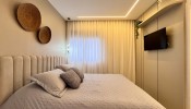 Lindo apartamento mobiliado na Meia Praia