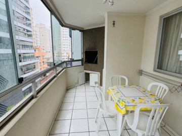 Apartamento 02 quartos em Meia praia, 01 vaga