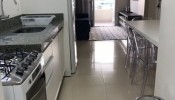 Apartamento em Meia Praia, 02 quartos, 01 vaga