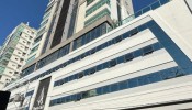 Apartamento com excelente localizao na Meia Prai