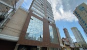Apartamento mobiliado na Meia Praia