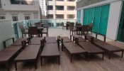 Apartamento com vista mar e 4 dormitrios 