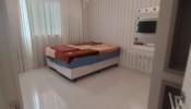 Apartamento com vista mar e 4 dormitrios 
