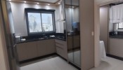 Apartamento com vista mar e 4 dormitrios 