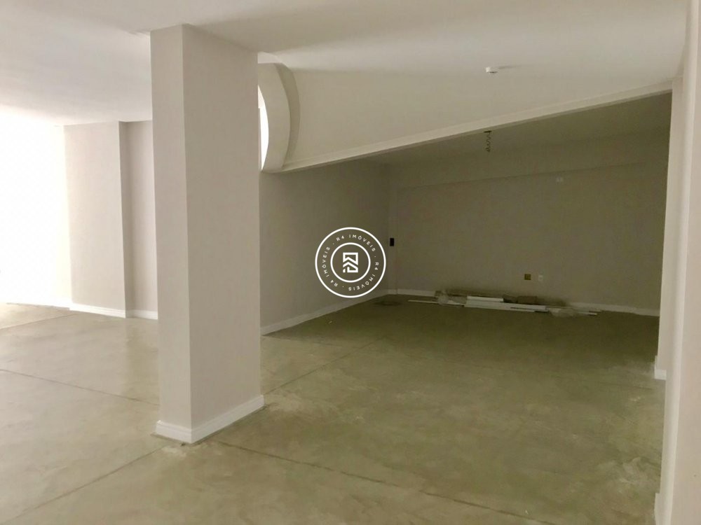 Sala Comercial Meia Praia 