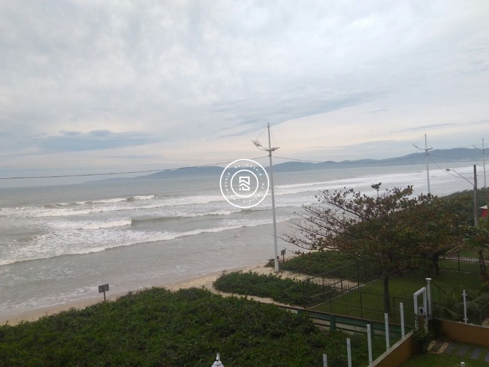 Apto Frente Mar 4 sutes em Itapema