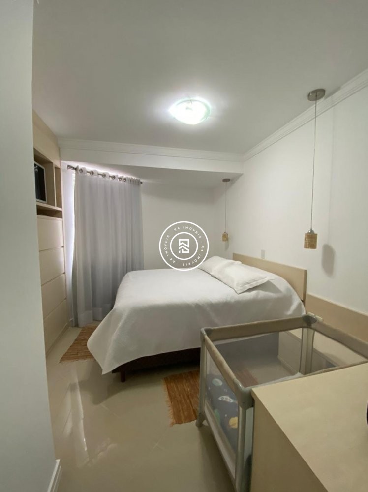 Apto Frente Mar 4 sutes em Itapema