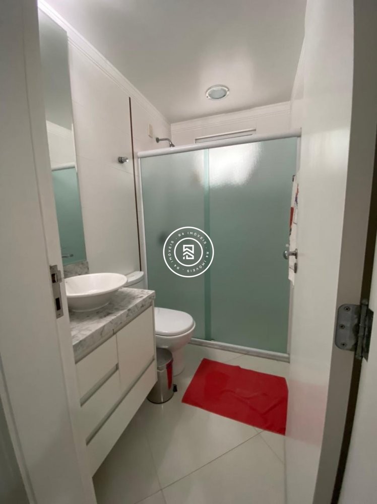 Apto Frente Mar 4 sutes em Itapema