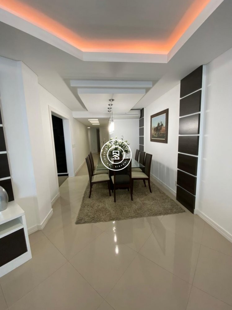 Apto Frente Mar 4 sutes em Itapema