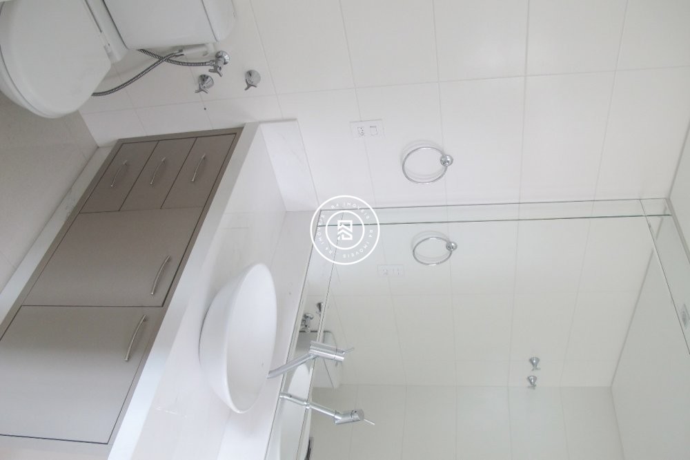 Finamente Mobiliado Apto com 4 dormitrios