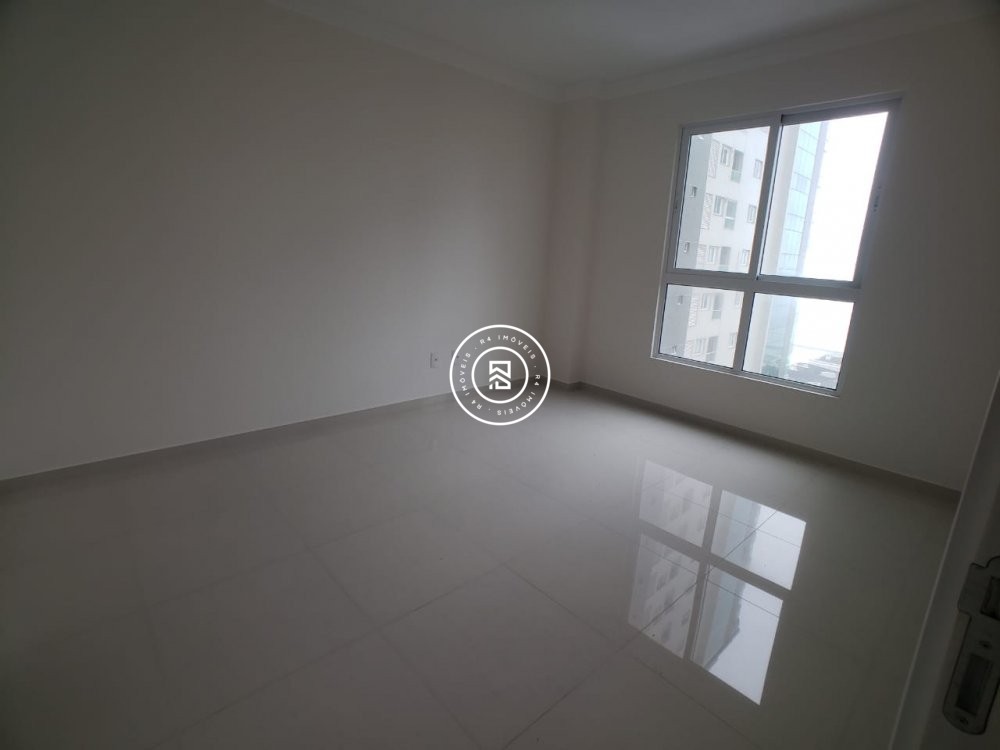 Apto com Vista Mar 4 dorm 